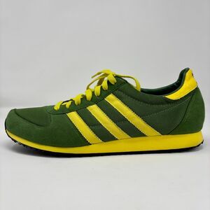 Vintage Adidas Shoes Mens 11 Green Yellow Retro Runner Soccer Sneaker 00s 016694
